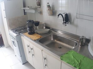 Apartment (2 Bedrooms) | Private kitchen