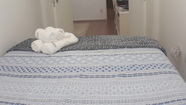 公寓 (1 Bedroom) | 1 多间卧室、床单