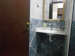 Apartamento (1 Bedroom) | Banheiro