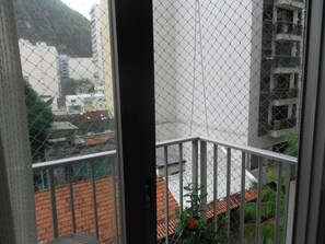 Apartamento (3 Bedrooms) | Sacada