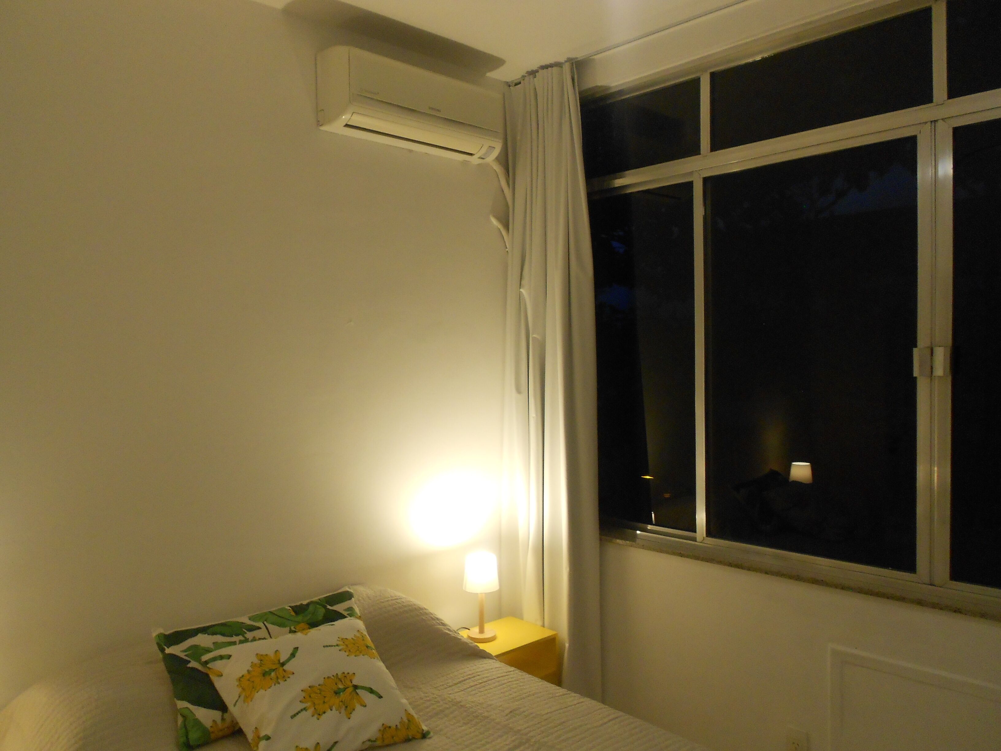 公寓 (2 Bedrooms) | 2 間臥室、床單