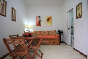 Apartment (1 Bedroom) | Living room - Gohouse - Ribeiro 804 A (Rio de Janeiro)