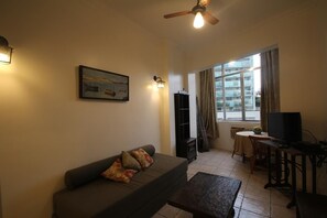 อพาร์ทเมนท์ (1 Bedroom) | ห้องนั่งเล่น