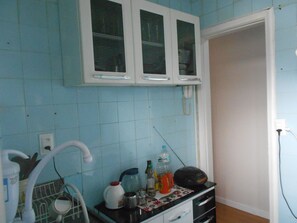 Apartment (2 Bedrooms) | Private kitchen - Gohouse - Sacadura 601 (Rio de Janeiro)