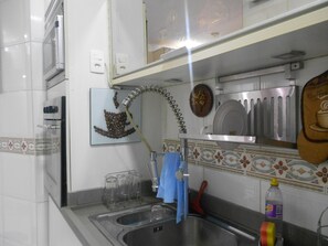 Apartment (1 Bedroom) | Private kitchen - Gohouse - Gustavo 404 (Rio de Janeiro)
