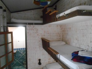 Apartment (1 Bedroom) | 1 bedroom, bed sheets - Gohouse - Suite Tonelero 01 (Rio de Janeiro)