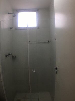 Apartment (2 Bedrooms) | Bathroom - Gohouse - Salvador 209 (Rio de Janeiro)