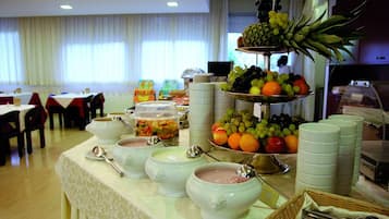 Esmorzar diari continental gratuït