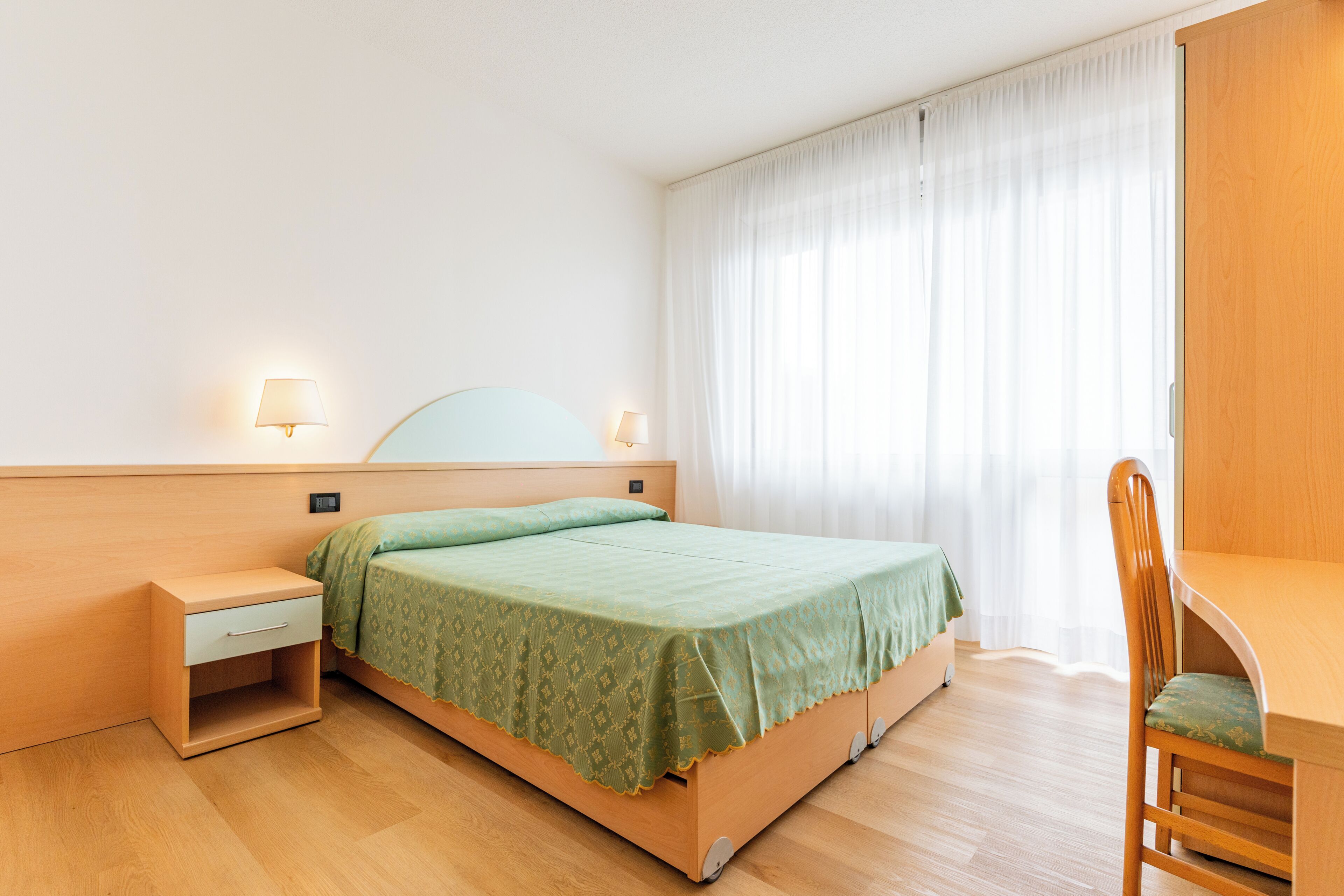 Chambre Double | Coffres-forts dans les chambres, bureau, lits bébé (gratuits)