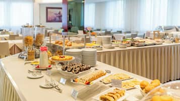 Colazione continentale inclusa, servita tutte le mattine