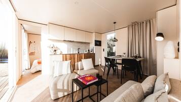 مكواة/لوح كي وواي فاي مجانًا