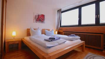 1 bedroom, desk, iron/ironing board, free cots/infant beds