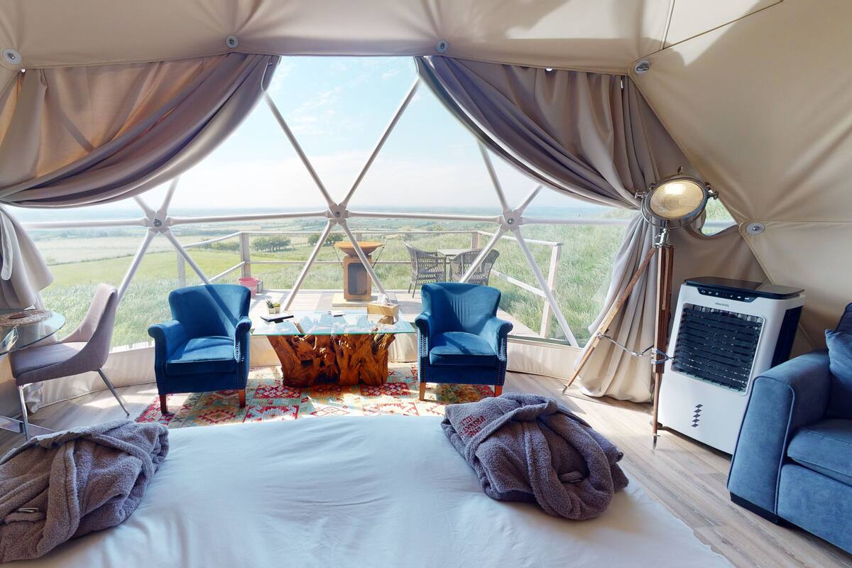 Debussy | Egyptian cotton sheets, premium bedding, pillow-top beds