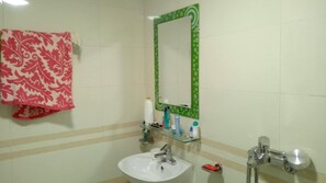Hair dryer, towels, soap, shampoo