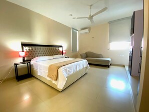 2 bedrooms, in-room safe, WiFi, bed sheets