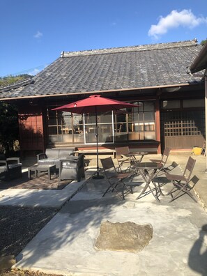 Front of property - Kumano Kodo Winery Guest House (Tanabe)