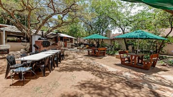Área de parrilladas y picnic