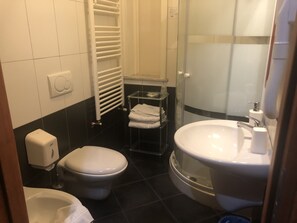 Bathroom - Apartment 2 steps from the sea (Patti)