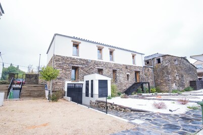 Alda Triacastela