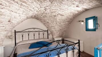 1 habitación y ropa de cama