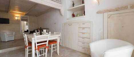 Apartment, 1 Schlafzimmer, Nichtraucher | Wohnbereich | Flachbildfernseher