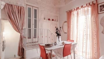 Apartamento, 2 quartos, para nĂŁo fumantes | Ărea de estar | TV