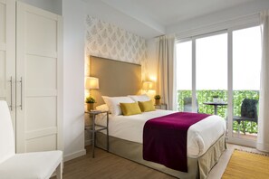 Apartment, 2 Bedrooms | 2 bedrooms, individually furnished, laptop workspace, soundproofing - 2 Bd Apartment in the Center of Seville. Baños III (Seville)