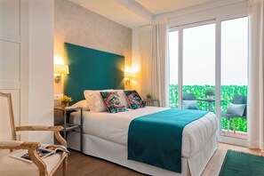 Apartment (2 Bedrooms) | 2 bedrooms, laptop workspace, iron/ironing board, free WiFi - Genteel Home Baños (Seville)