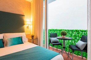 Apartment (2 Bedrooms) | 2 bedrooms, laptop workspace, iron/ironing board, free WiFi - Genteel Home Baños (Seville)