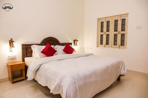 Deluxe Private Room (Non AC) | Ilmainen Wi-Fi, vuodevaatteet