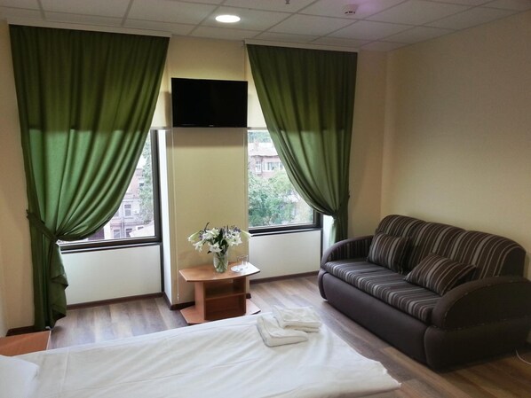 Espacio para trabajar con laptop y insonorización 