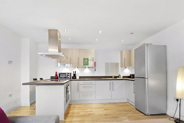 Private kitchen - Stevenage Apartments (Stevenage)