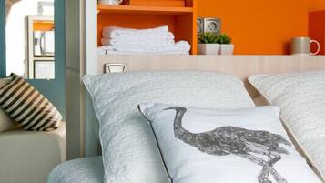 Décoration personnalisée, ameublement personnalisé, Wi-Fi