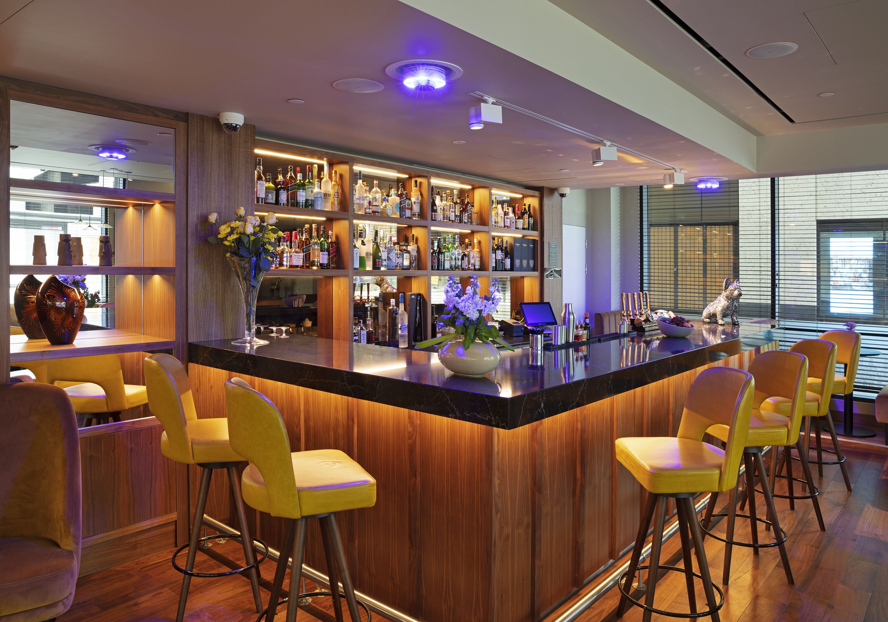 Bar (in der Unterkunft)