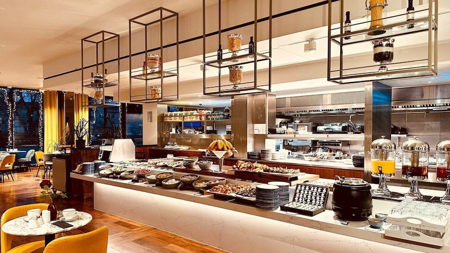 Tower Suites by Blue Orchid