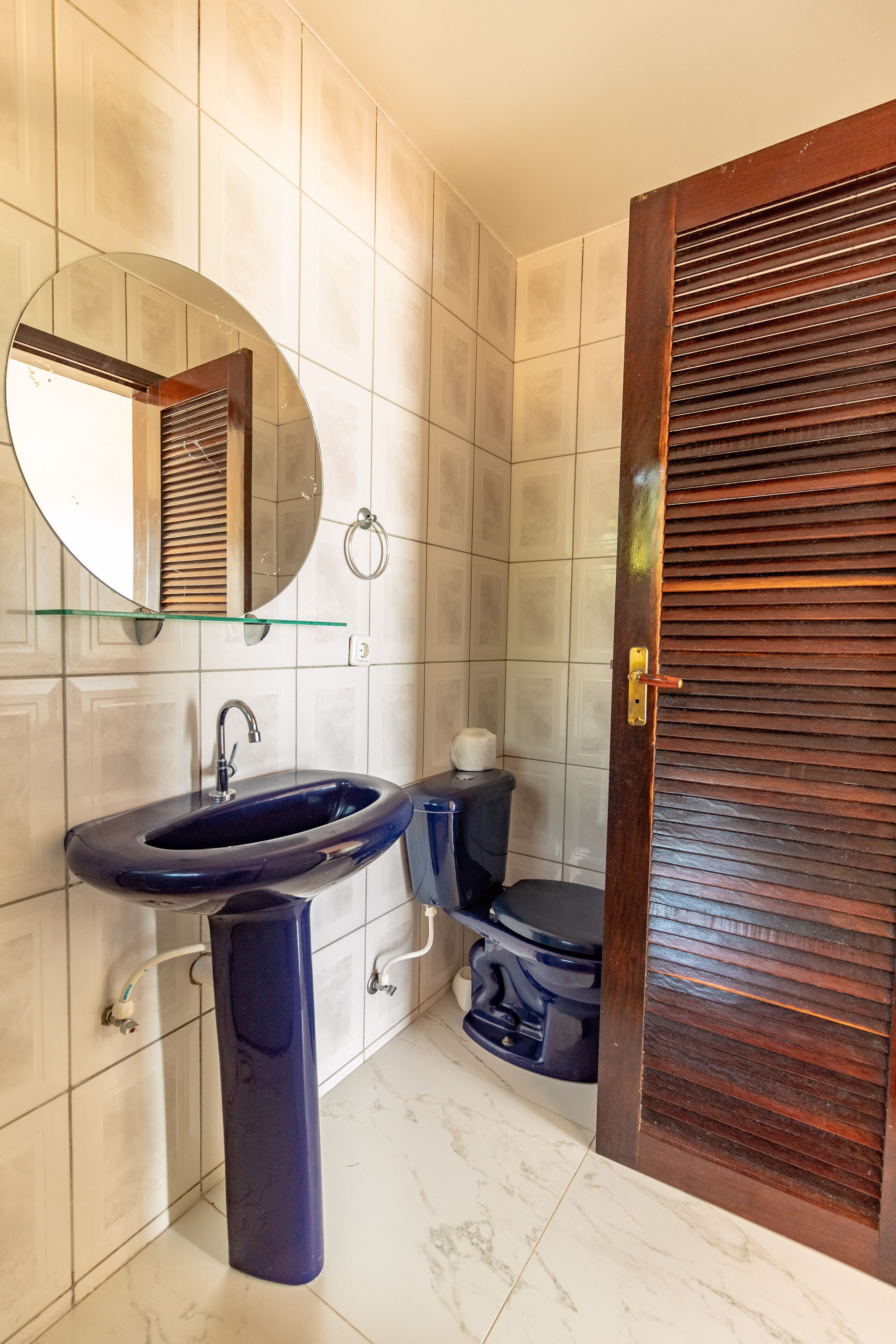 standard suite | minibar, free wifi, bed sheets