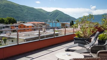 Deluxe-Zimmer, Terrasse, Bergblick | Dachterrasse