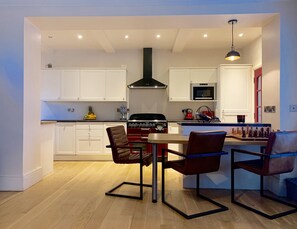 Fridge, microwave, oven, stovetop - Characterful Home In Vibrant Village! (Scorton)