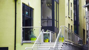 Entrada de la propiedad