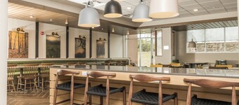 Fairfield Inn & Suites by Marriott Louisville New Albany IN