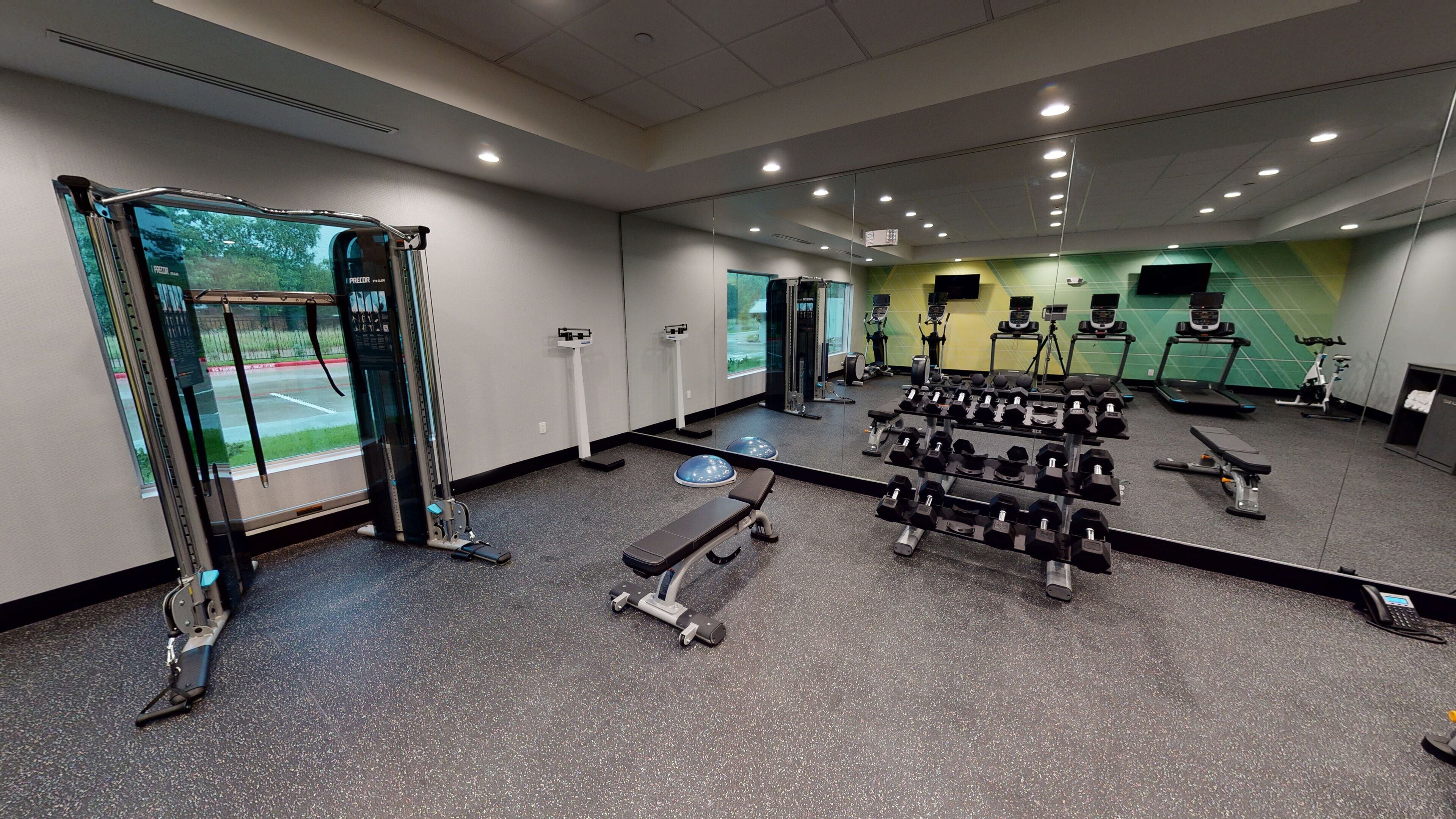 Photo - Holiday Inn NW Houston Beltway 8 by IHG