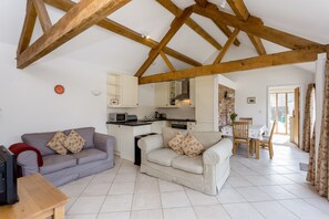 Traditional-Ferienhaus, 2 Schlafzimmer | Wohnbereich