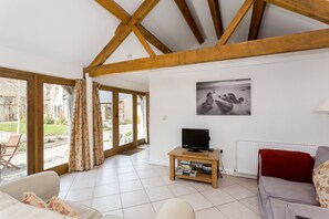 Traditional-Ferienhaus, 2 Schlafzimmer | Wohnzimmer