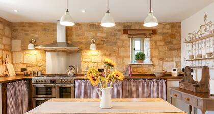 Classic Family Barn Conversion in Radcot