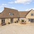 Spacious & Stylish Cotswold Family home