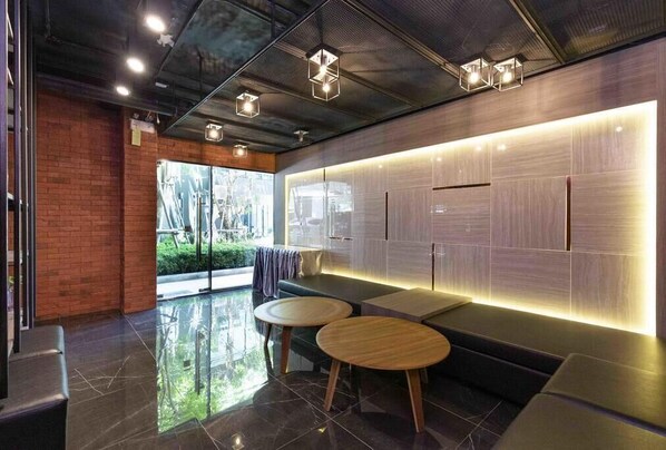 Interior - Fully equipped*Easy commute airport & downtown (Bang Na)