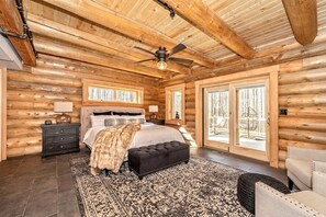 5 bedrooms, iron/ironing board, travel crib, WiFi - The Log House at Sugarloaf Mountain MD (Dickerson)