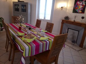 Breakfast area - Chambres d'hotes Toulaho (Cazeres)