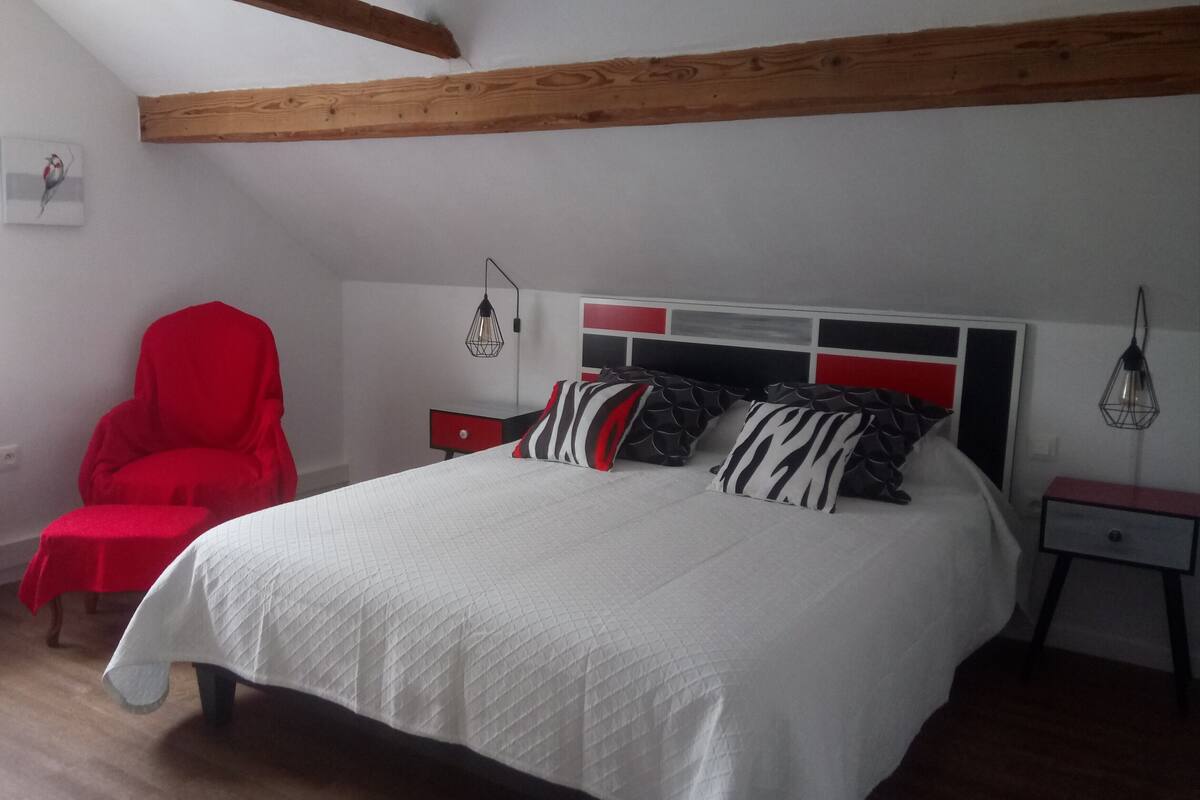 Doppelzimmer, eigenes Bad (Coquelicot)
