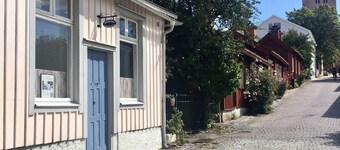 Guest house Gyllenhjelmsgatan in central Strängnäs next to the Cathedral